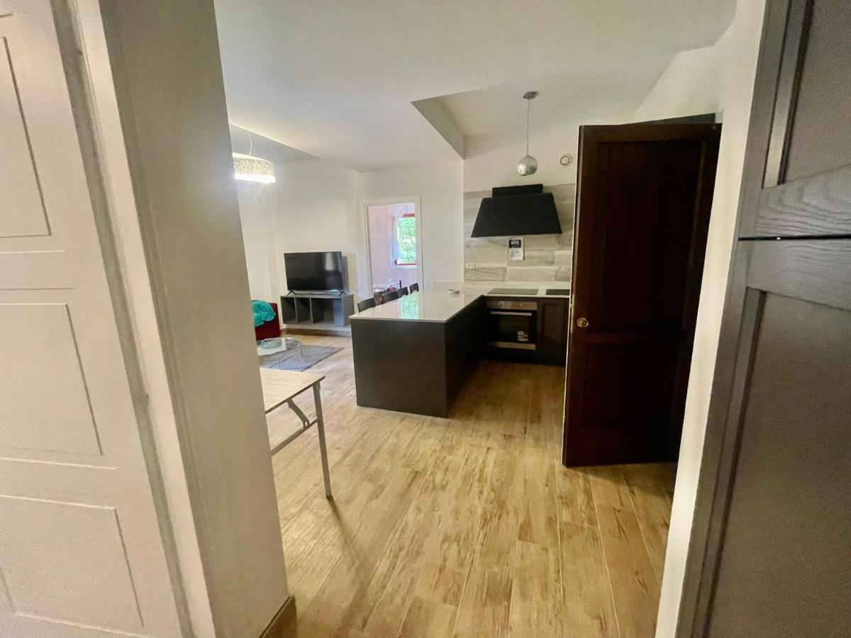 Ferienwohnung La Tana Del Capriolo Prati di Tivo Exterior foto
